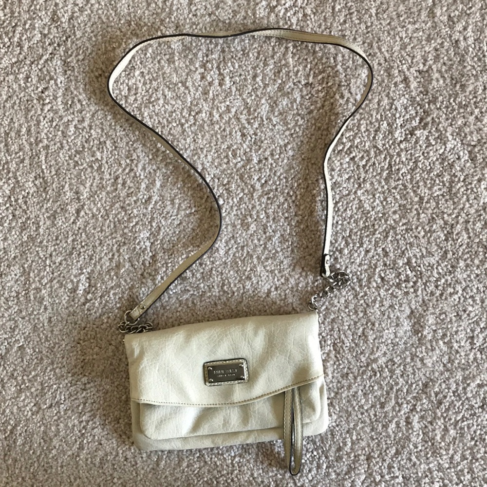 Nine West cross body satchel/wristlet hybrid purse